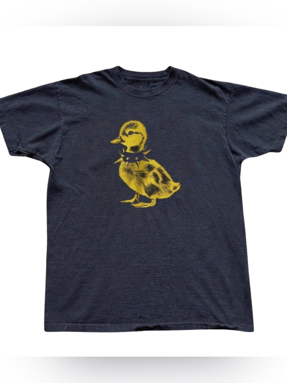 Retro Black Cute T-Shirt with Yellow Duck Graphic